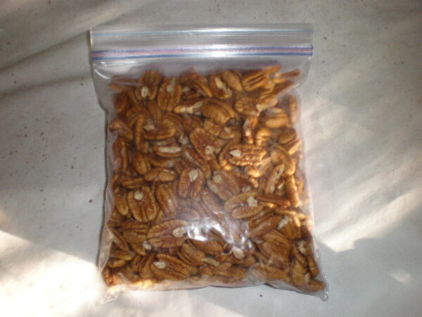 Shelled & Clean Pecans